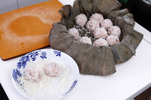 Công thức làm caramel táo ngọt thơm đến tận miếng cuối cùng