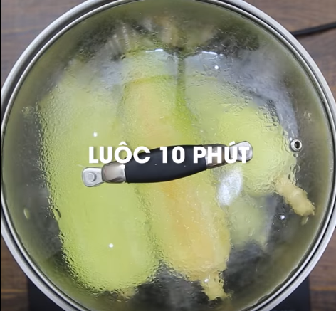 Công thức làm món salad tôm bưởi chuẩn vị người Việt