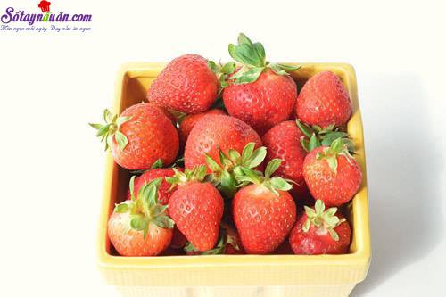 Công thức làm sinh tố xoài dâu tươi ngon tuyệt vời