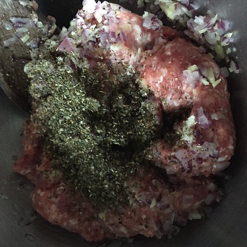 Công thức mì Ý sợi xanh với rau húng quế lạ miệng ngon tuyệt