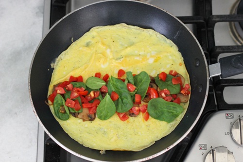 Công thức mì Ý xào cà tím và bạc hà