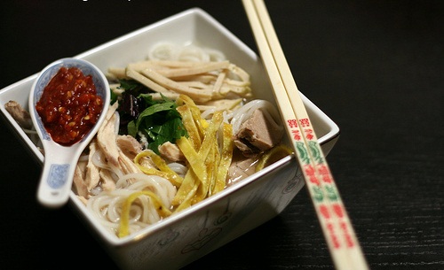 Công thức nấu canh đậu hũ chua cay cho người ăn kiêng