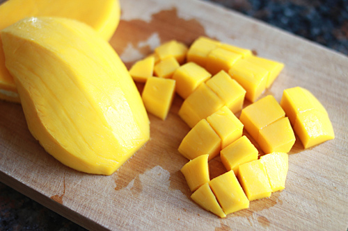 Công thức salad xoài kiểu Nhật đơn giản cho người giảm cân