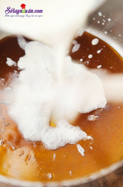 Công thức sốt bơ đậu phộng ăn cùng kem cực ngon