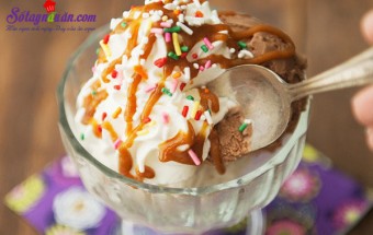 Công thức sốt bơ đậu phộng ăn cùng kem cực ngon