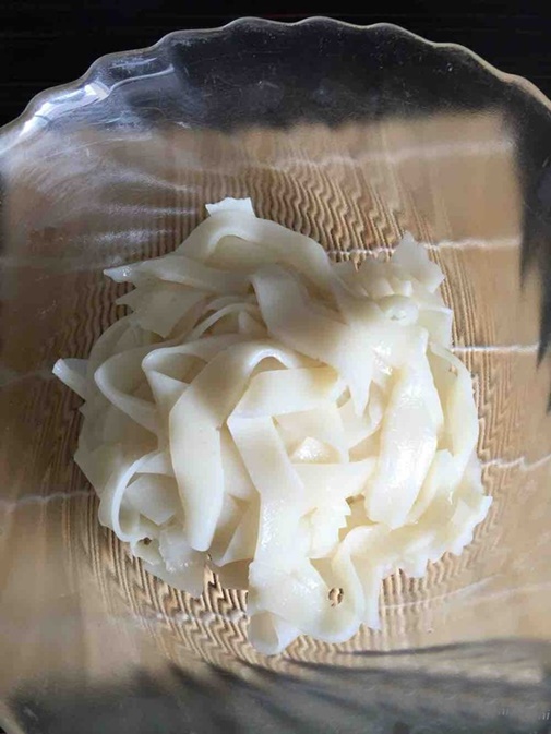 Công thức súp bông cải trắng lá hẹ thơm nức mũi