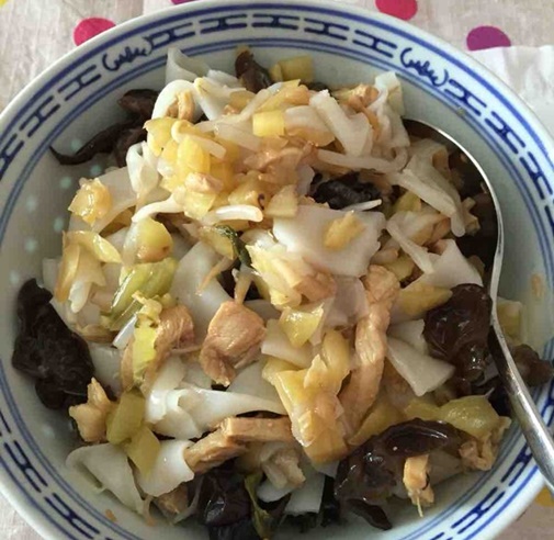 Công thức súp bông cải trắng lá hẹ thơm nức mũi