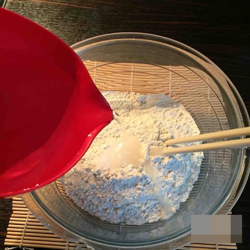 Công thức súp bông cải trắng lá hẹ thơm nức mũi