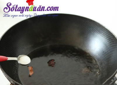 Công thức thịt viên trứng cút sốt lạ miệng