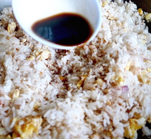 Công thức tôm xào nước cốt chanh và rau mùi ngon ngất ngây