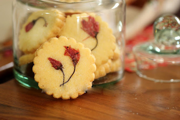 Cookies hoa anh đào trông yêu lắm nhé!