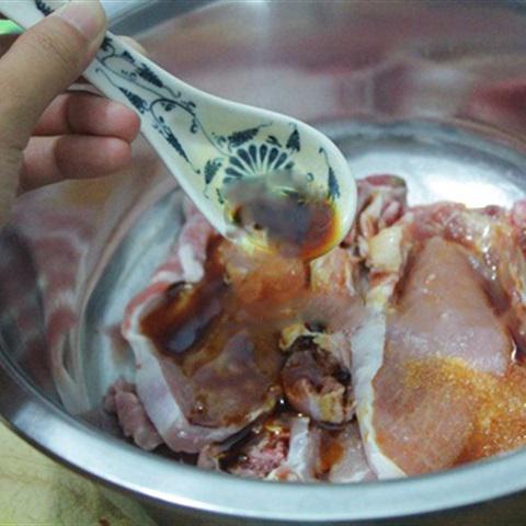 Cách làm cốt lết chiên xù