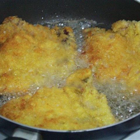 Cách làm cốt lết chiên xù