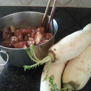 Củ cải trắng kho thịt