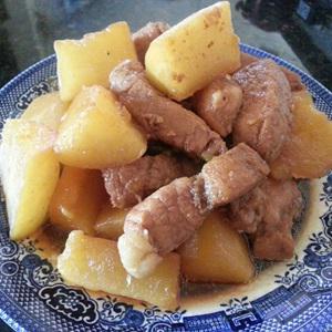 Củ cải trắng kho thịt