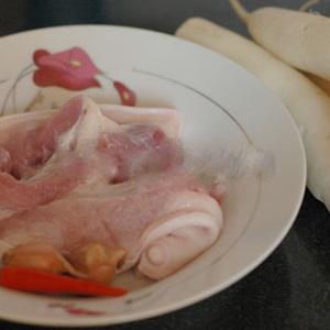 Cách làm củ cải trắng kho thịt