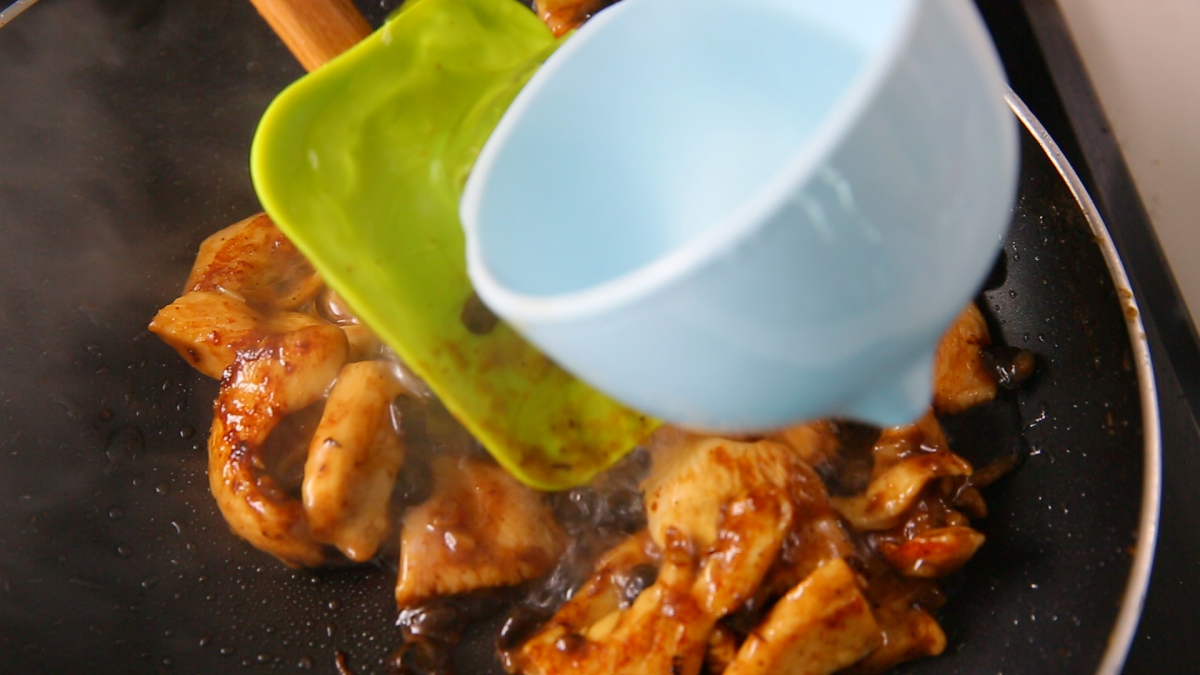 Củ hoa ly hấp tỏi và mướp thơm ngon