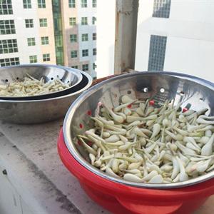 Cách làm củ kiệu ngâm giấm ngày Tết