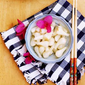 Cách làm củ kiệu ngâm giấm ngày Tết