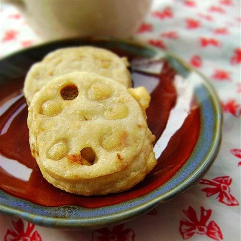 Cách làm củ sen nhồi thịt chiên