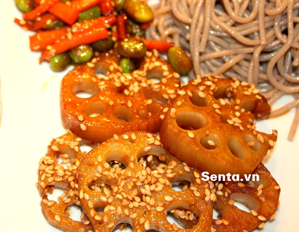 Củ sen sốt mè cay