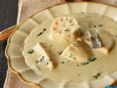 Củ sen sốt sữa chua