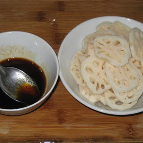 Cách làm củ sen xào kiểu Hàn