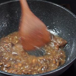 Cách làm cua biển rang me