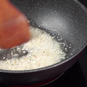 Cách làm cua biển rang me