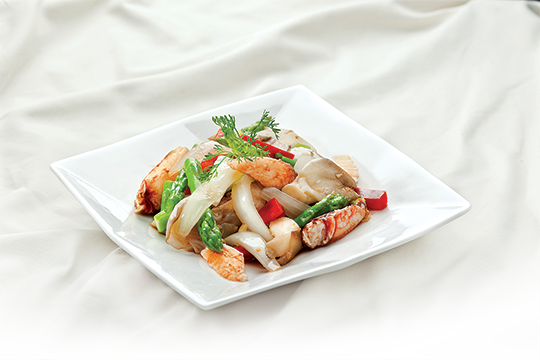 Cua nấm xào măng tây