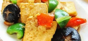 Cuối tuần ngon miệng với món Đậu Phụ xào Ớt Chuông