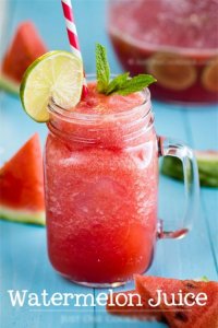 Cuối tuần thưởng thức nước dưa hấu xay mát lạnh