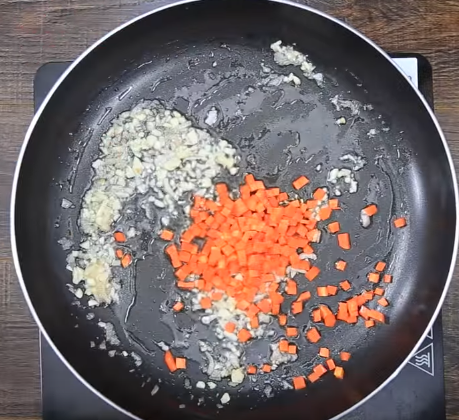 Cuối tuần trổ tài làm cá hấp thịt ngon miễn chê, không lo bị tanh, không ngấy dầu mỡ