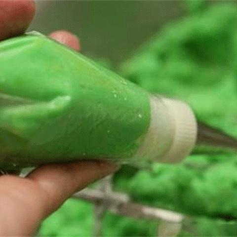 Cách làm cupcake cây thông Noel