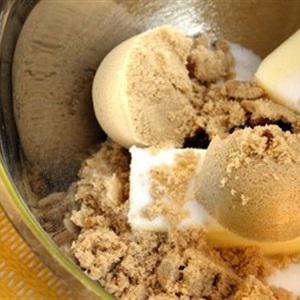 Cách làm cupcake chocolate caramel