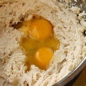 Cách làm cupcake chocolate caramel