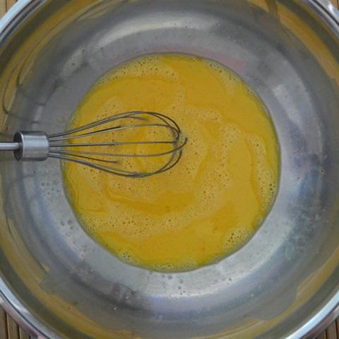 Cách làm cupcake chocolate kem tươi