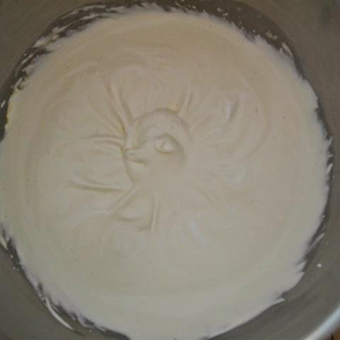 Cách làm cupcake chocolate kem tươi