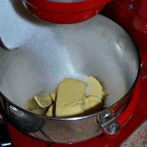 Cách làm cupcake hạnh nhân