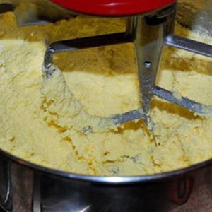 Cách làm cupcake hạnh nhân