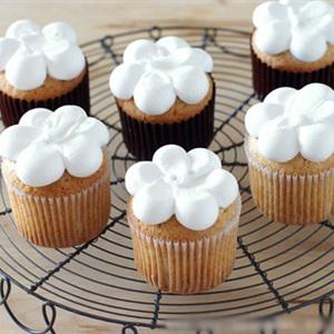 Cách làm cupcake hoa cẩm chướng