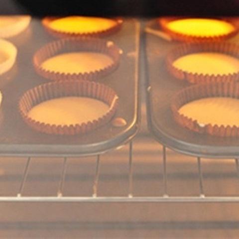 Cách làm cupcake hoa mặt trời