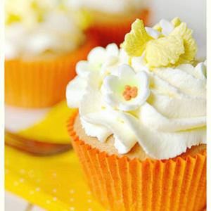 Cách làm cupcake kem phô mai dâu tây