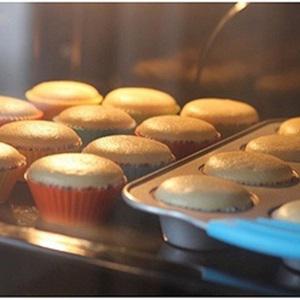 Cách làm cupcake kem tươi