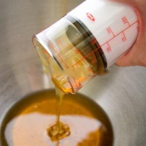 Cách làm cupcake mứt cherry