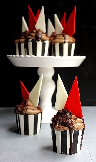 Cupcake mứt hạt dẻ