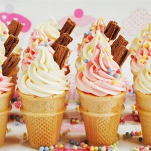 Cách làm cupcake ốc quế
