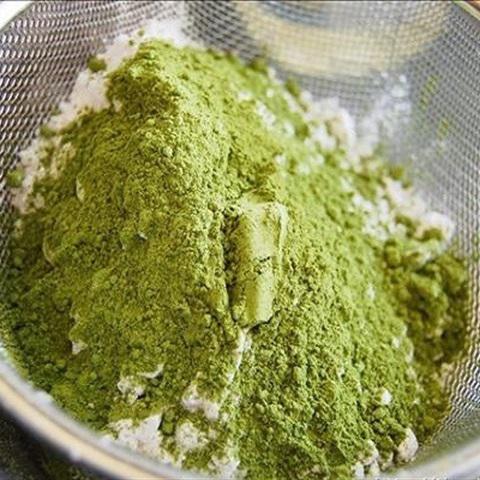 Cách làm cupcake trà xanh cho đêm noel