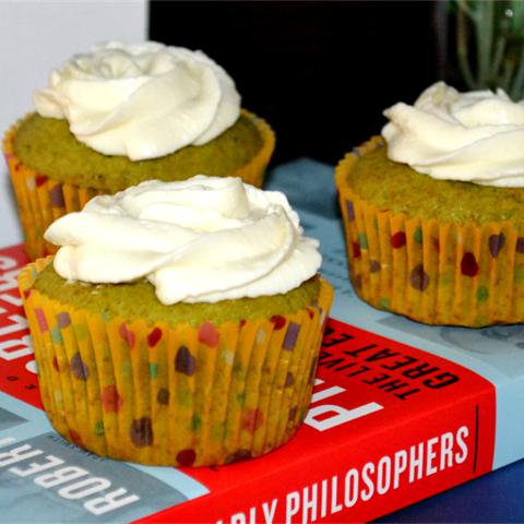 Cách làm cupcake vị trà xanh