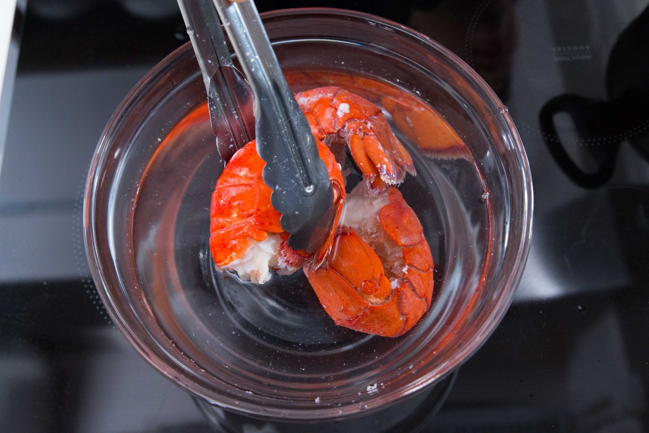 Cute mà lại ngon hết cỡ với chè trôi nước bột đậu đen hình chân mèo